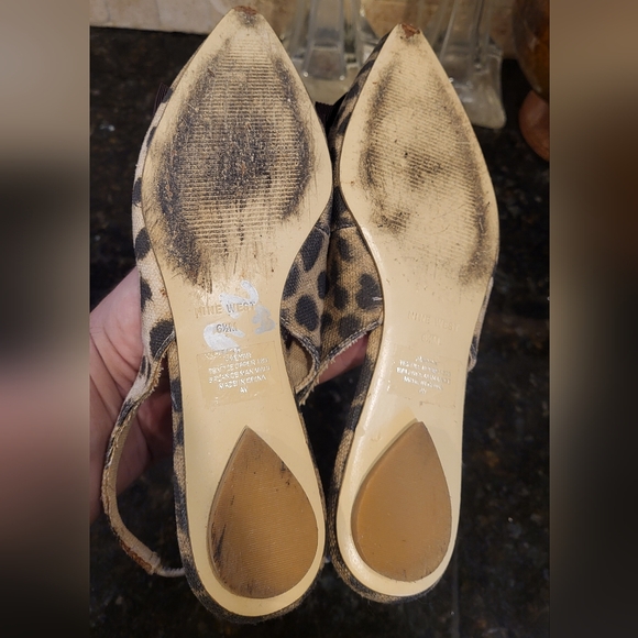 Woman's Nine West Cheetah Print Pointed Sling Back Flats Size 6.5M - Picture 8 of 10
